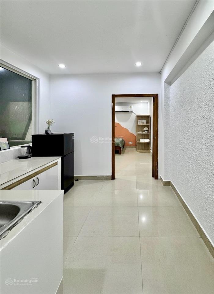 Căn hộ full nội thất 1pn tách bếp cực rộng 40m2 đường cộng hoà, khu nhà ga t3, etown quận tân bình