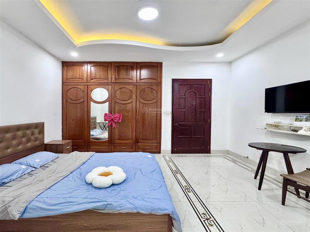 Căn hộ full nội thất cao cấp cực rộng tách bếp khu ngã tư phú nhuận  công viên hoàng văn thụ