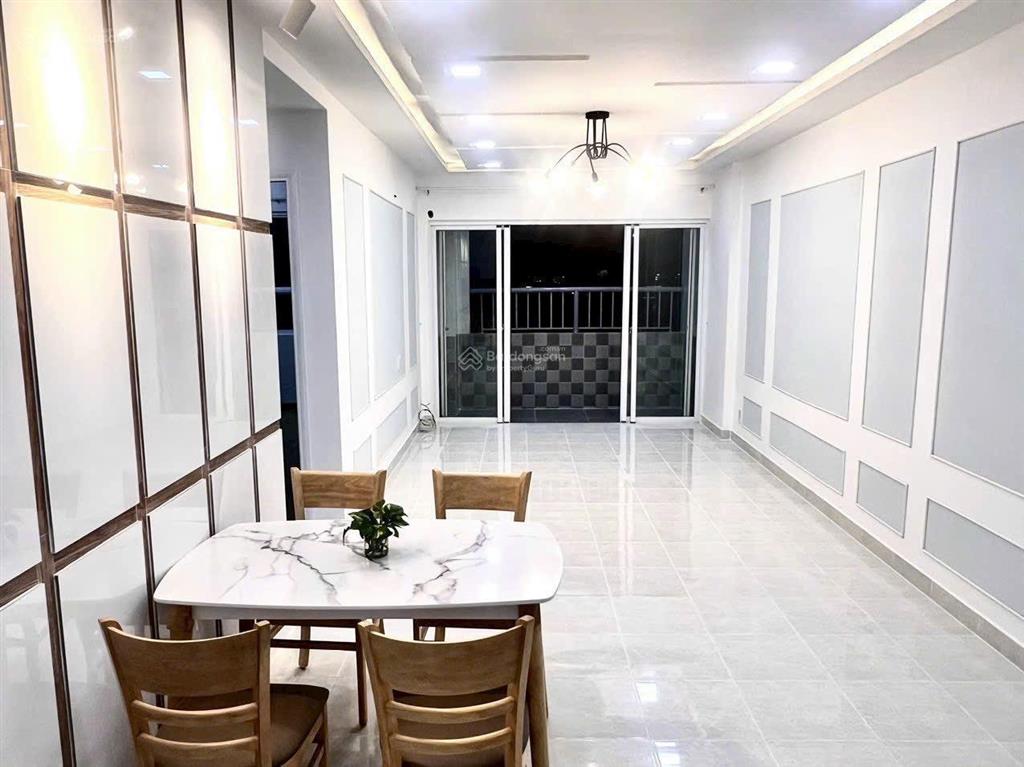 Cần bán cc lotus garden dt 65m2 , 2pn full nt giá 3.6tỷ sổ hồng, chi tiết  0909 368 *** hân