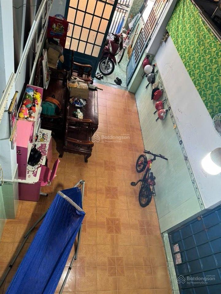 Bán đất 4x32m tặng dãy trọ thu 200 triệu/năm phan văn hớn, quận 12