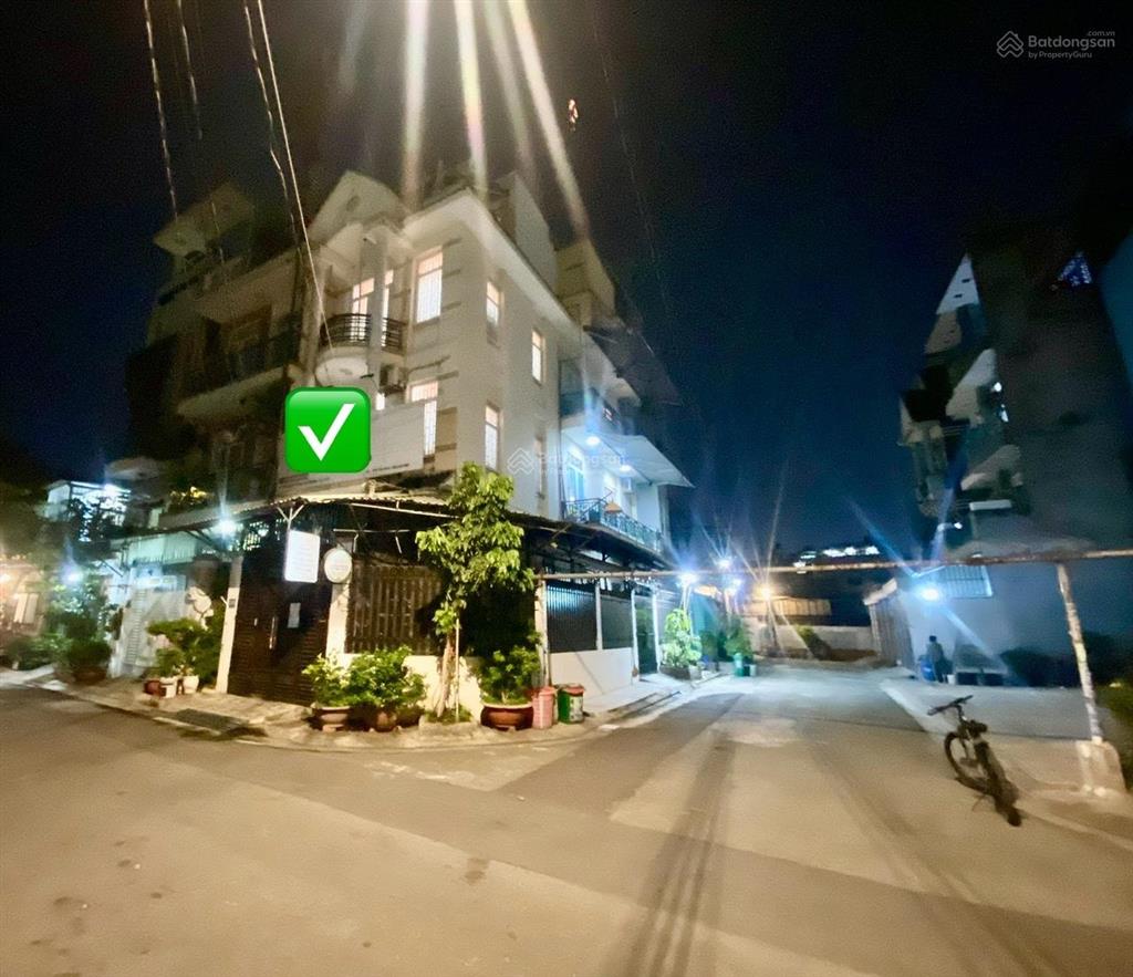 Căn góc 4 tầng  đường 7m thông  ngang hiếm 6.5  phan văn hớn hóc môn