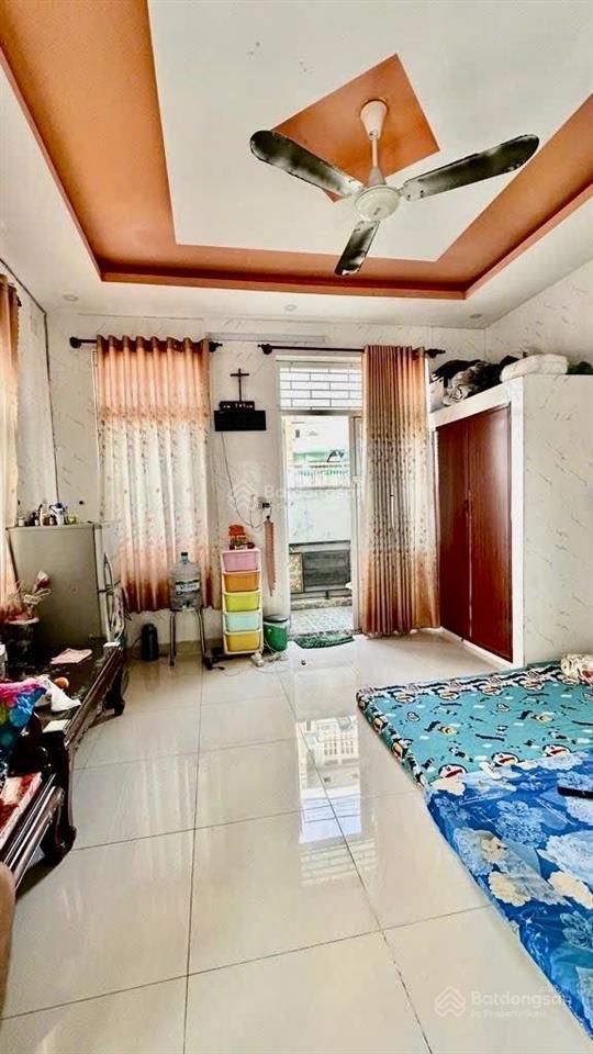 Căn góc 4 tầng  đường 7m thông  ngang hiếm 6.5  phan văn hớn hóc môn