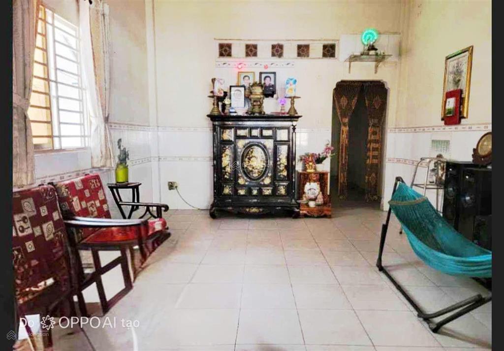 Bán đất 5x20m tặng nhà cấp 4 hẻm xe hơi trường chinh quận 12