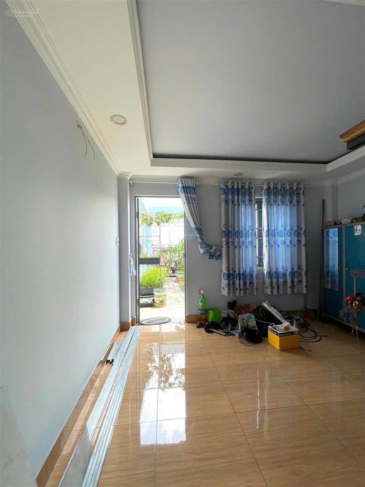 Nhà đẹp ở liền  4x18m  nguyễn văn quá q12  hxh  shr vuông vức