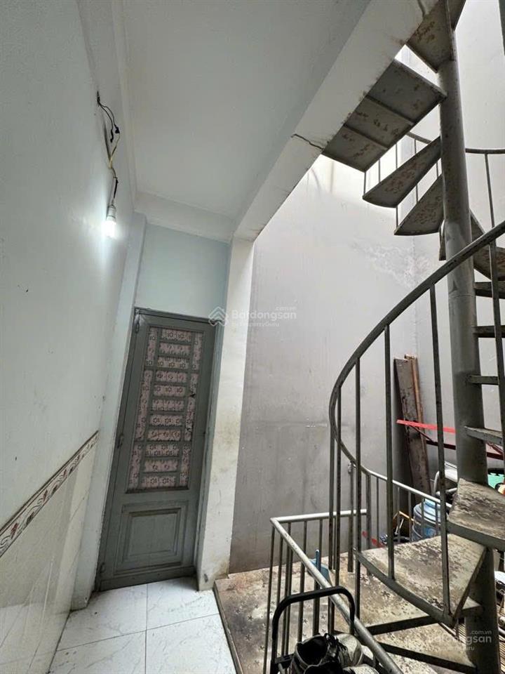 5x25m nhà đẹp 4 tầng dòng tiền 10 triệu/tháng nguyễn văn quá quận 12