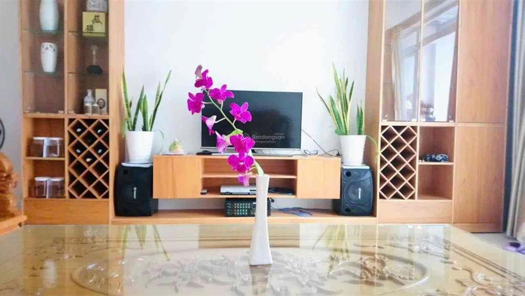 Nhà đẹp 4 tầng 4.2x20m hẻm xe hơi trường chinh quận 12