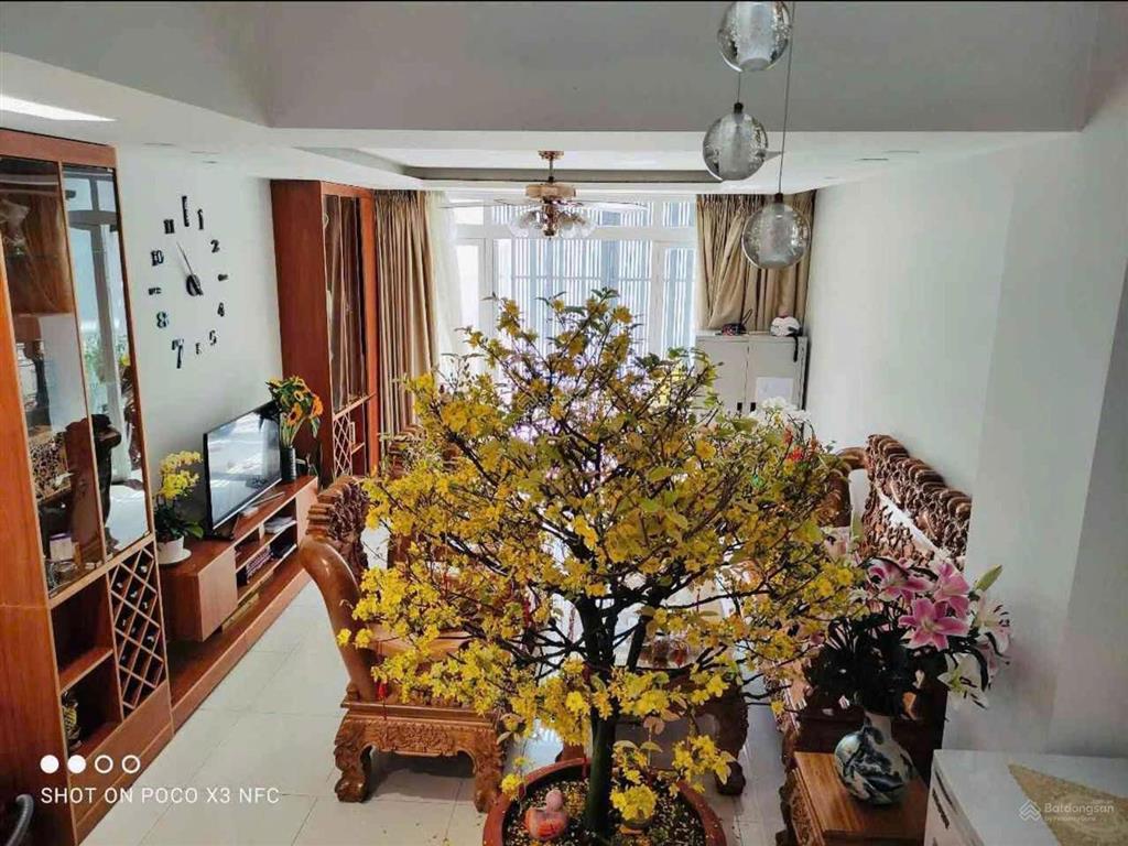 Nhà đẹp 4 tầng 4.2x20m hẻm xe hơi trường chinh quận 12