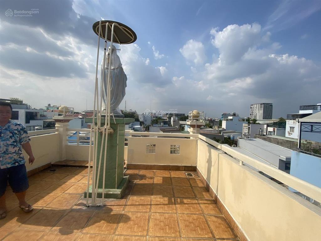 Nhà đẹp 4 tầng 4.5x20m, hẻm thông xe hơi, nguyễn văn quá, quận 12