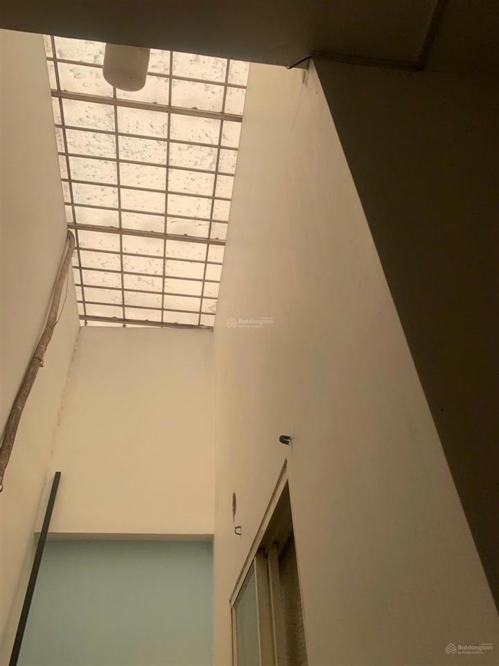 Mtkd đường 10m4x20m 2 tầng btct sát trường chinh quận 12
