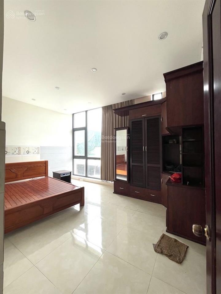 Chdv 7.5x16m, 4 tầng, dòng tiền 250 triệu/năm, nguyễn văn quá quận 12