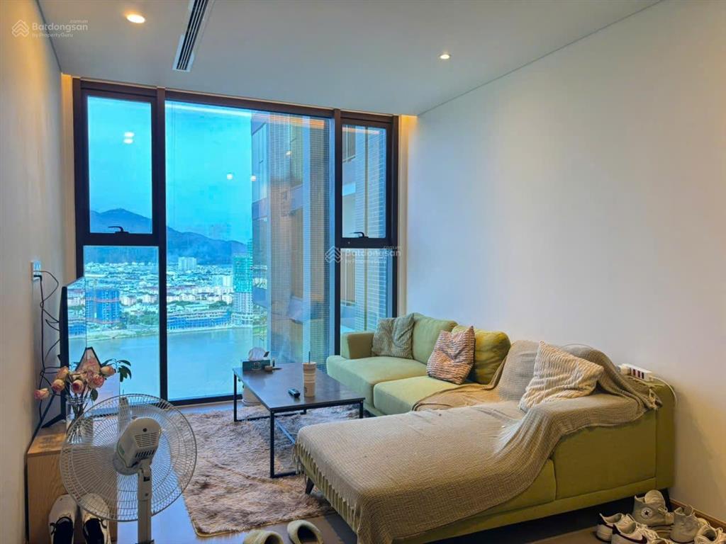 Bán căn hộ 2pn sam tower tầng cao view sông hàn & thành phố