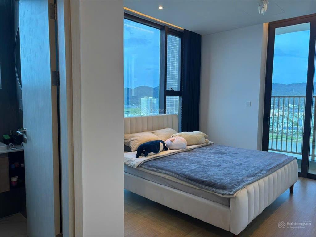 Bán căn hộ 2pn sam tower tầng cao view sông hàn & thành phố