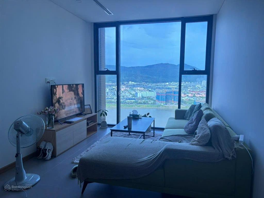 Bán căn hộ 2pn sam tower tầng cao view sông hàn & thành phố