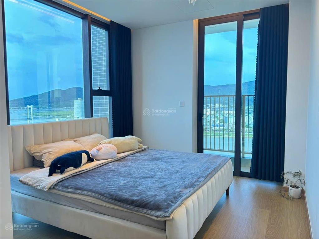 Bán căn hộ 2pn sam tower tầng cao view sông hàn & thành phố