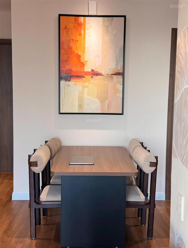 Cho thuê căn hộ 2pn vista residence mới 100%, ngay trung tâm, sẵn tiện ích, nội thất cao cấp