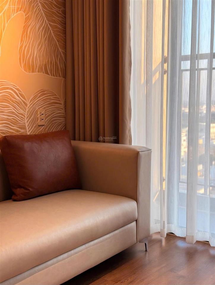 Cho thuê căn hộ 2pn vista residence mới 100%, ngay trung tâm, sẵn tiện ích, nội thất cao cấp