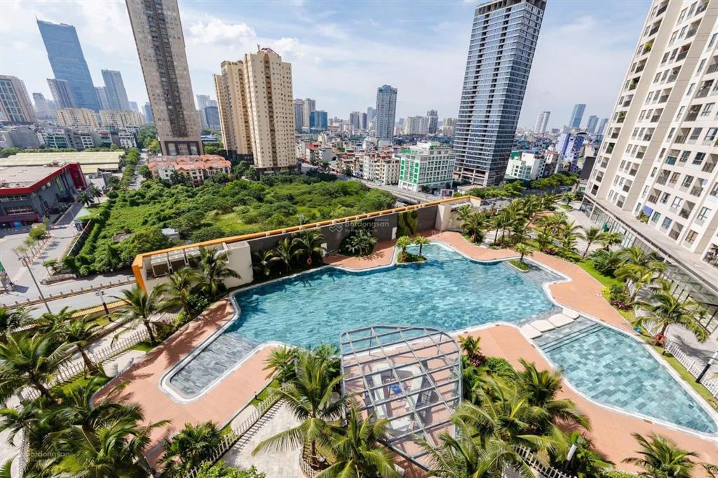 (mới) chính chủ cần bán căn hộ 2 ngủ tòa c3 vinhomes d'capitale  dt 77m2  full nt, giá chỉ 8,2 tỷ