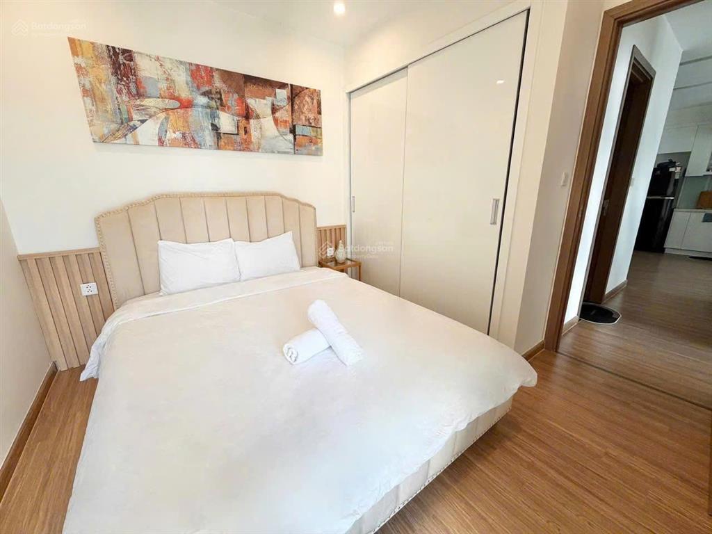 Cực hiếm! bán gấp ch 2pn tòa s2 vinhomes skylake 70m2  full nt, giá chỉ 8,2 tỷ.  0379 883 ***