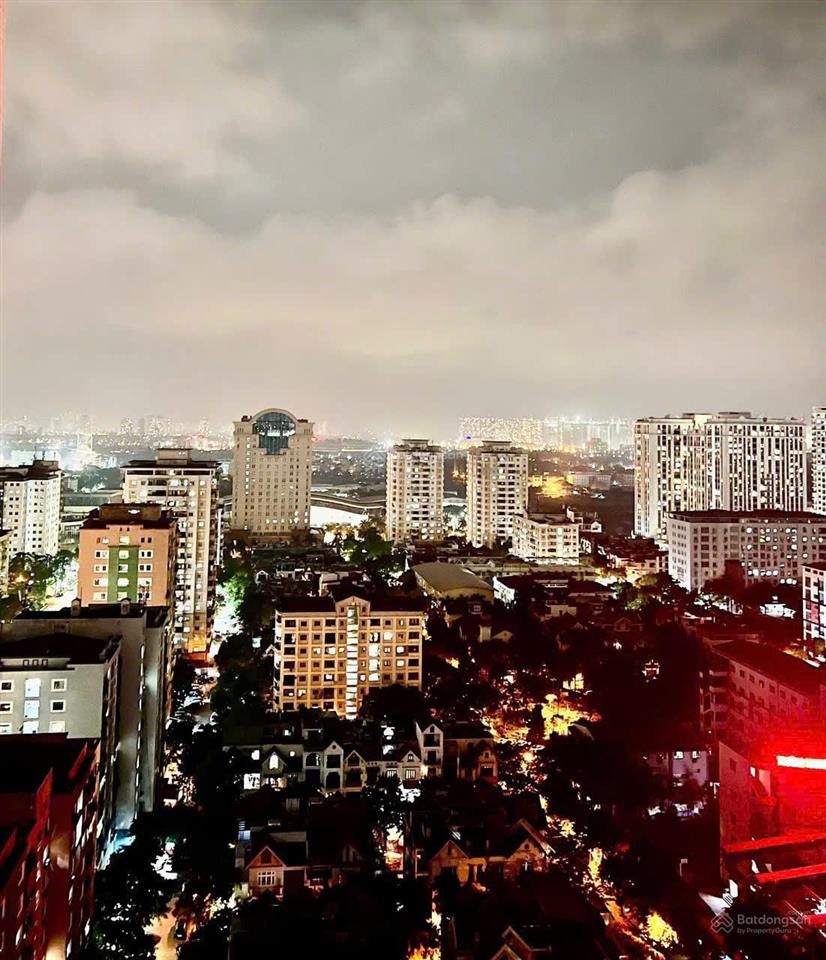 Bán gấp căn hộ 3 ngủ chung cư golden park tower  96m2  full nt  giá rẻ, chỉ 9,5 tỷ