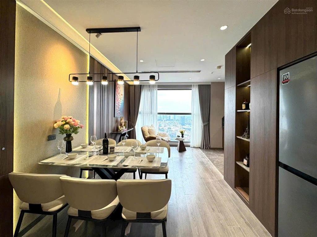 Một trong số ít 1 căn 3n2wc  view thành phố  full nt  giá chỉ nhỉnh 10 tỷ tại vinhomes westpoint
