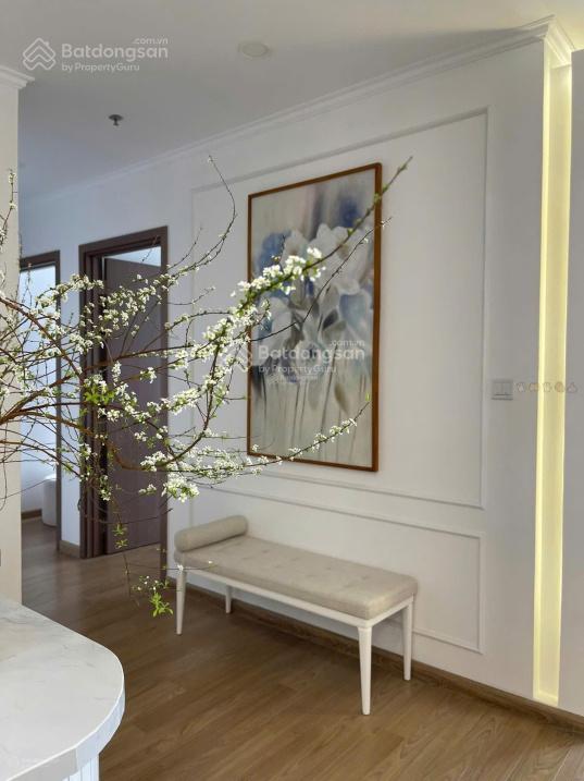 Bán gấp căn hộ 3n vinhomes greenbay, dt 85m2  căn góc  full nt. giá tốt hiếm có, chỉ nhỉnh 9 tỷ
