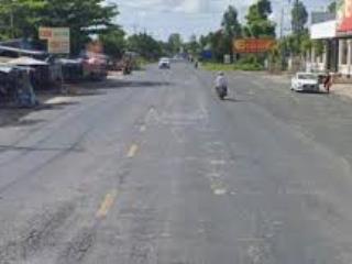 Bán gấp để làm ăn 1100m2 đất cln. đường huyết mạch ql81 giá 5.6ty zalo 0779 770 ***