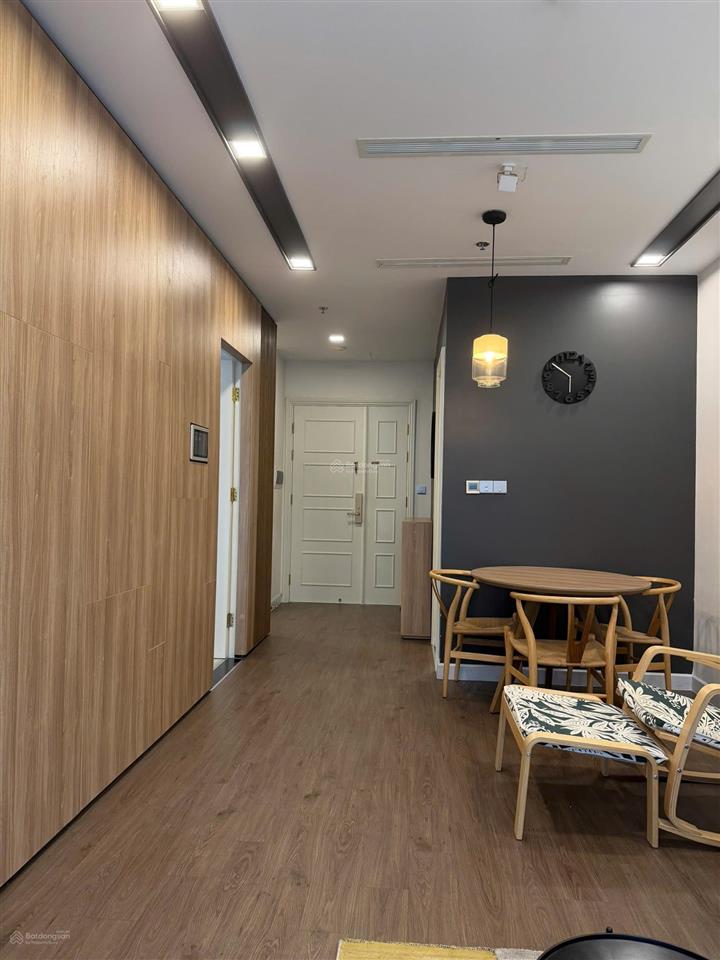 Bán 1pn bason view sông giá 11.4tỷ a142,12 sổ hồng, hdt 22tr/tháng 0779 770 ***