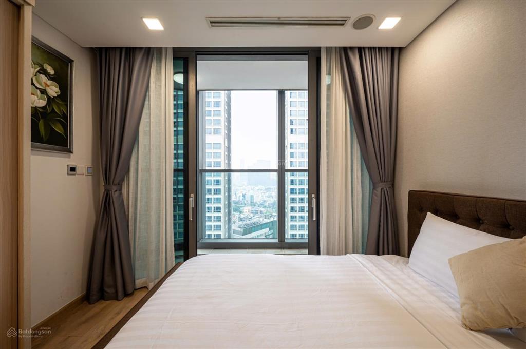 Bán 1pn toà lm81 giá 10 tỷ full nội thất, có hợp đồng thuê 23 triệu/tháng chính chủ 0779 770 ***