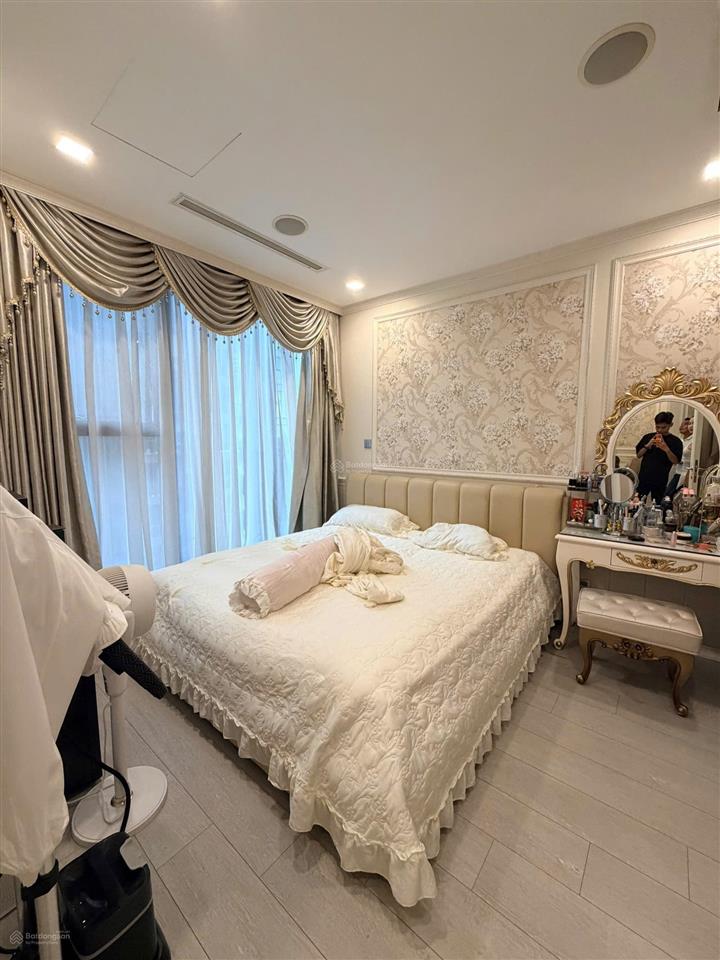 Bán a106.09 sổ sẵn bán nhanh giá 9,9 tỷ có sẵn hdt 21tr/tháng 0779 770 ***