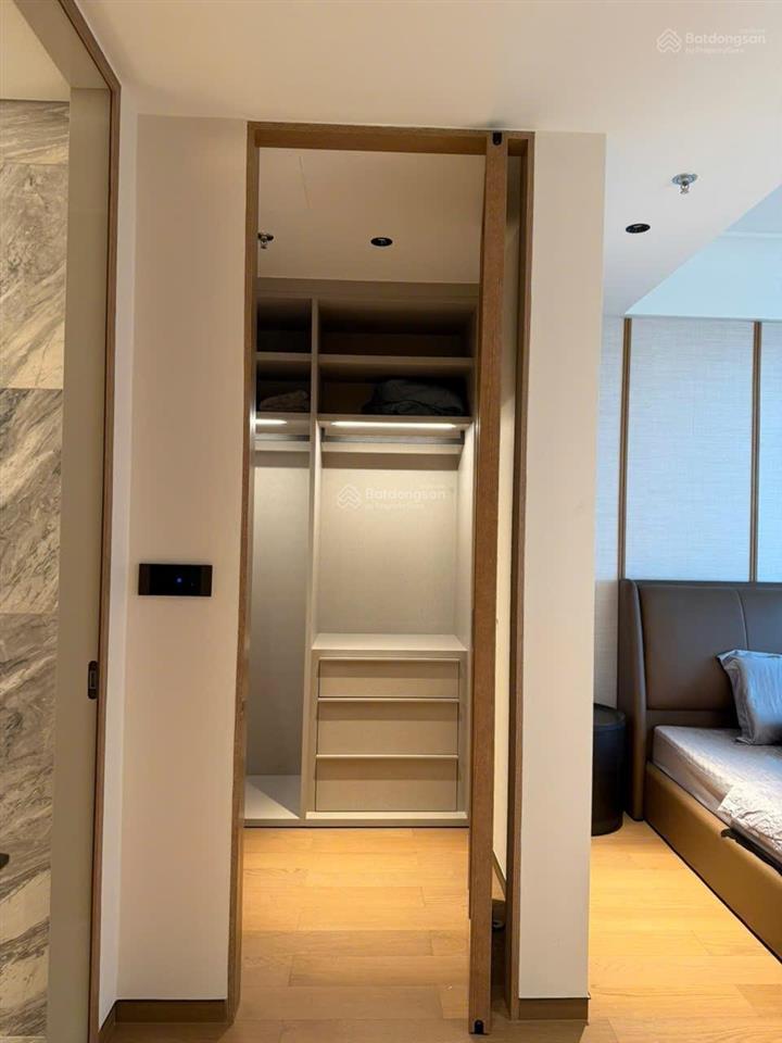 Bán marina sea 33.01 89m2 giá 37 tỷ tặng nội thất cao cấp 0779 770 ***