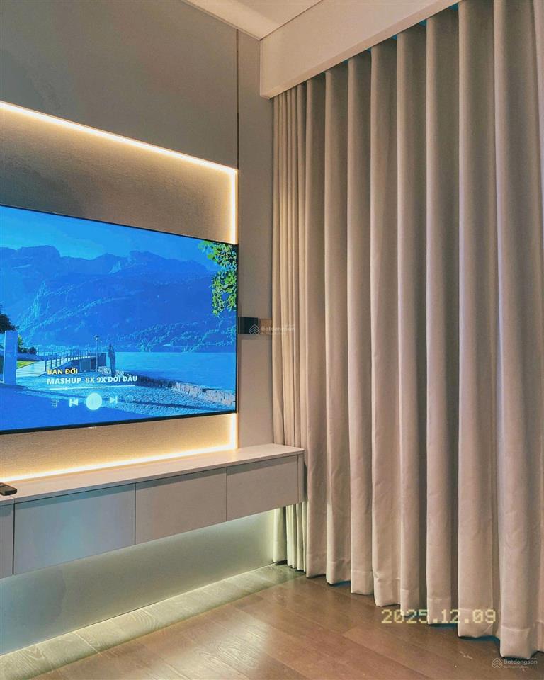 Cần định cư mỹ bán gấp 2pn sea lầu 28 giá 42 tỷ hỗ trợ vay ngân hàng 0779 770 ***