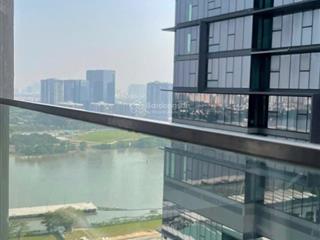 Bán 1pn lux647.06 tầng cao view đẹp giá 10,7 tỷ bao thuế phí, tặng nội thất 0779 770 ***
