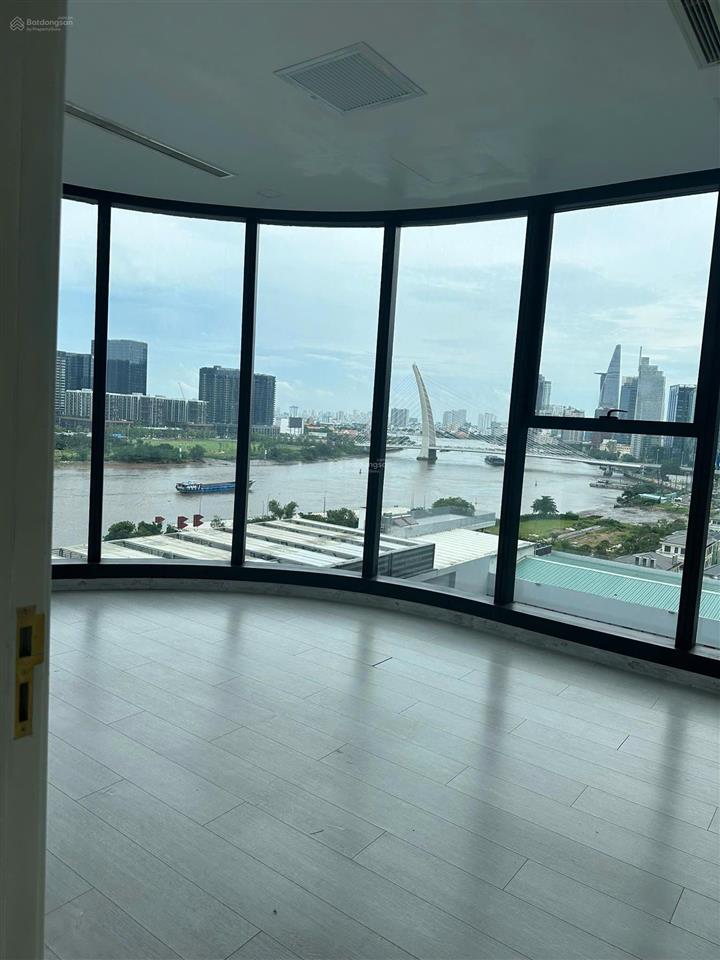 Vinhome bason cho thuê 3pn 2wc vòng cung ôm trọn bitexco ngắm pháo hoa giá thuê 50 triệu 0776 119 ***