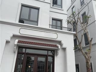 Bán gấp biệt thự vinhomes global gate, 40 tỷ, 96 m2, view công viên vườn hoa