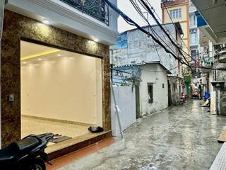 Bán nhà phố cầu giấy, dt 46m, 7 tầng thang máy, 4pn, 2 thoáng, sổ đỏ, giá 15,5 tỷ