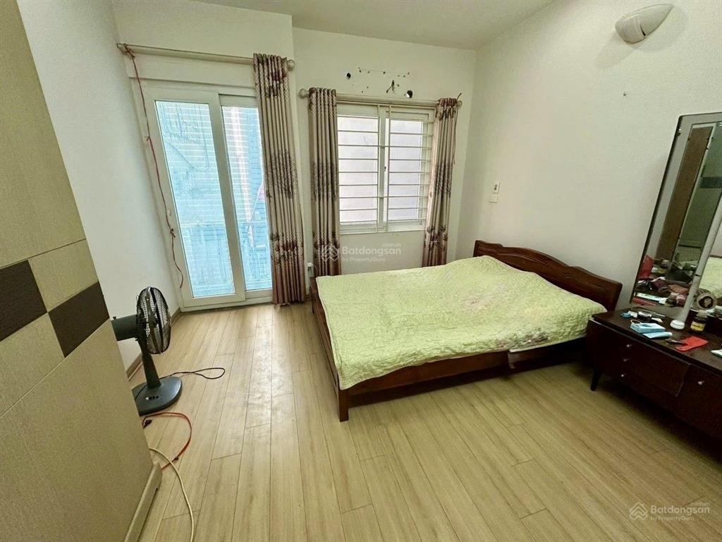 Bán nhà cầu giấy, dân xây, 39m, 5 tầng, gần ô tô, sát vđ2.5, giá cực tốt 11,6 tỷ thương lượng