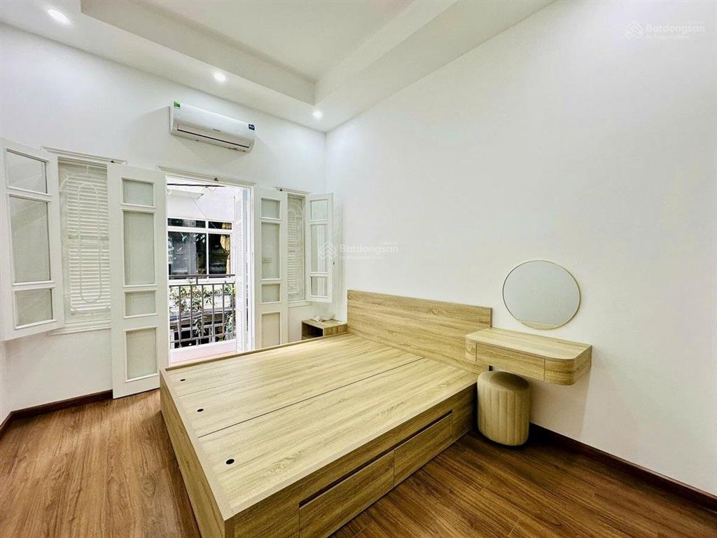 Bán nhà riêng quan hoa, cầu giấy 46.9m2, căn góc, ngõ thông, rộng, 4 tầng, 4 pn đẹp ở ngay, 14.3 tỷ
