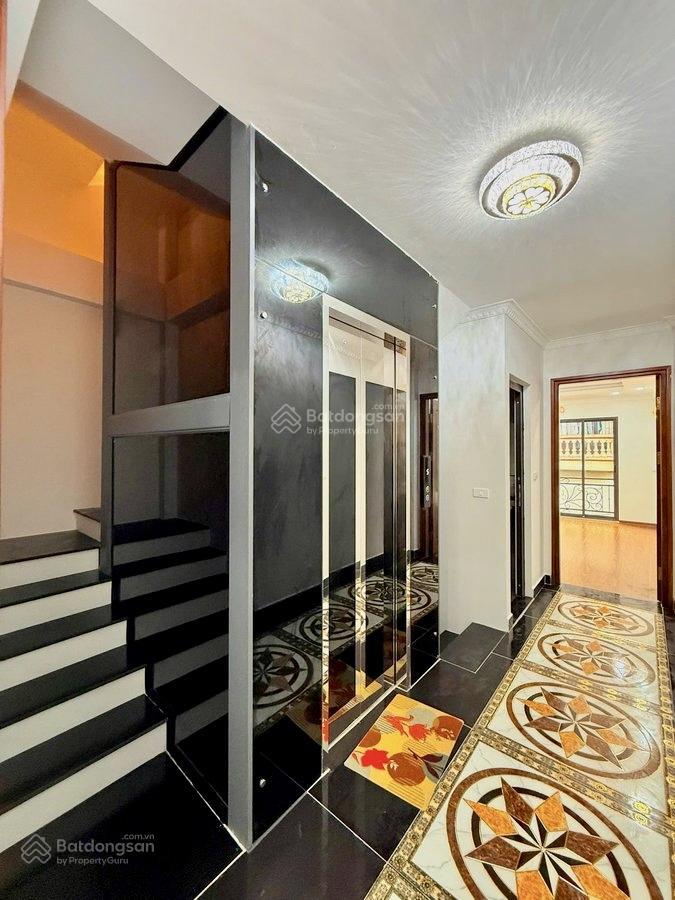 Bán nhà riêng quan hoa, cầu giấy, 51m x 5 tầng thang máy, mt4m, 7pn, ngõ 3m, 2 thoáng, 15,5 tỷ