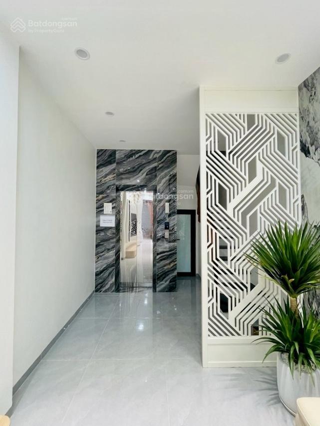 Bán nhà mới thang máy yên hoà, cầu giấy, 33m, 6 tầng, gara ô tô, ngõ nông, full đồ, sổ đỏ, 13,7 tỷ
