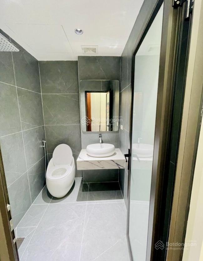 Bán nhà mới thang máy yên hoà, cầu giấy, 33m, 6 tầng, gara ô tô, ngõ nông, full đồ, sổ đỏ, 13,7 tỷ