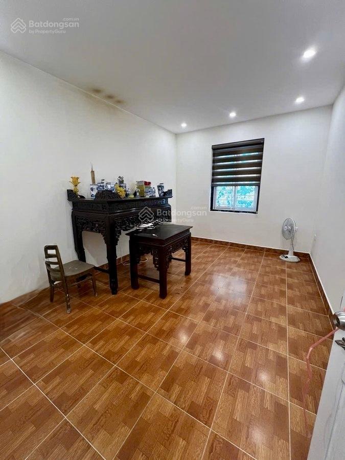 Giá tốt, nhà dân xuân thuỷ, cầu giấy, 50m, 4 tầng, 4pn, 2 thoáng, ngõ rộng, xây chắc, sổ đỏ, 13,9t