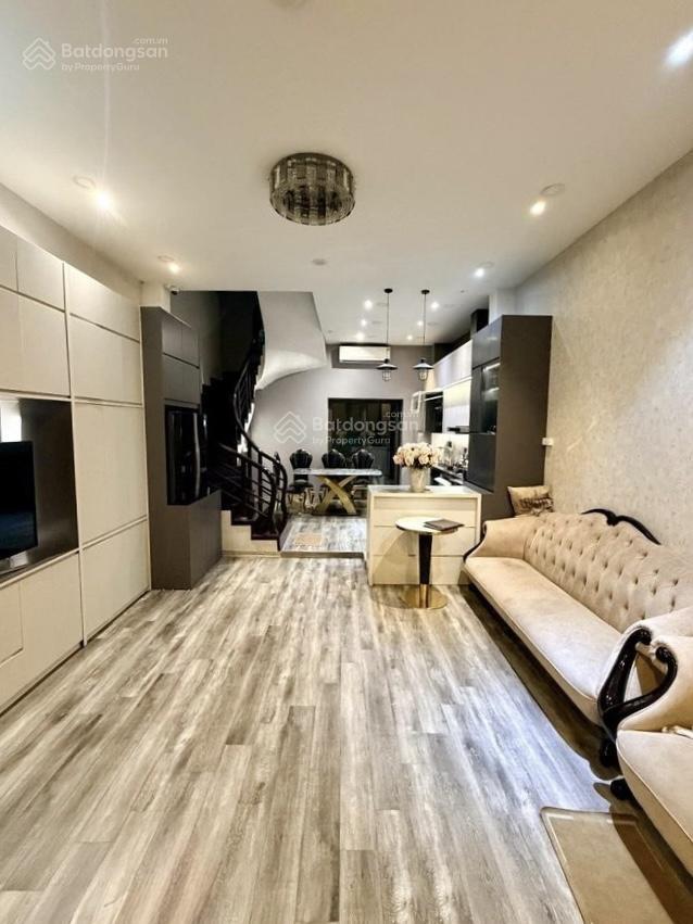 Phân lô dân xây trung kính, cầu giấy, 21,5 tỷ, 47m 5 tầng, ô tô đỗ cửa, mặt tiền 5m, gara, ngõ nông