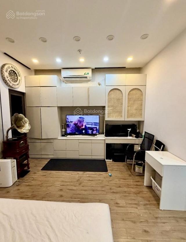 Phân lô dân xây trung kính, cầu giấy, 21,5 tỷ, 47m 5 tầng, ô tô đỗ cửa, mặt tiền 5m, gara, ngõ nông