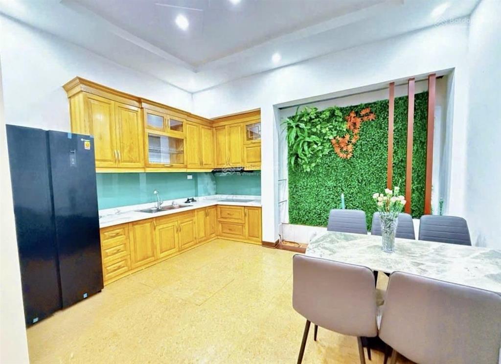 Bán nhà dân xây nguyễn khánh toàn, cầu giấy, 14,8 tỷ, 48m, 6 tầng, 8 ngủ, ngõ nông, sổ đỏ, ở luôn