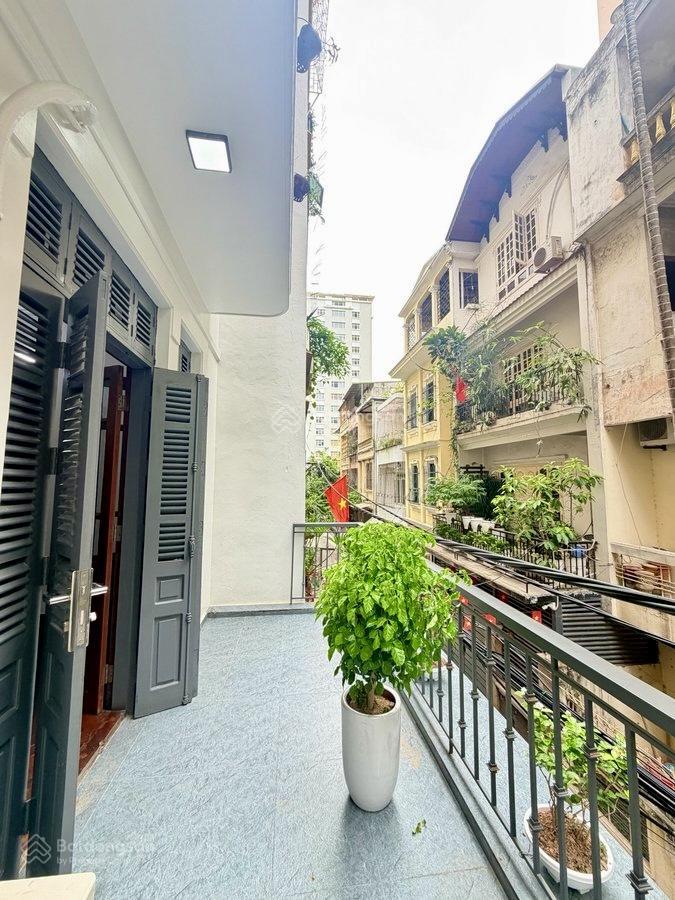 Bán nhà phân lô trần quốc hoàn, cầu giấy, 24,5 tỷ 50m 5 tầng, mt 5m, 4pn, ngõ ô tô nông