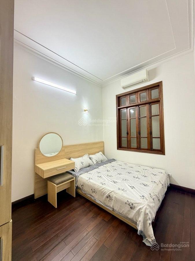 Bán nhà phân lô trần quốc hoàn, cầu giấy, 24,5 tỷ 50m 5 tầng, mt 5m, 4pn, ngõ ô tô nông