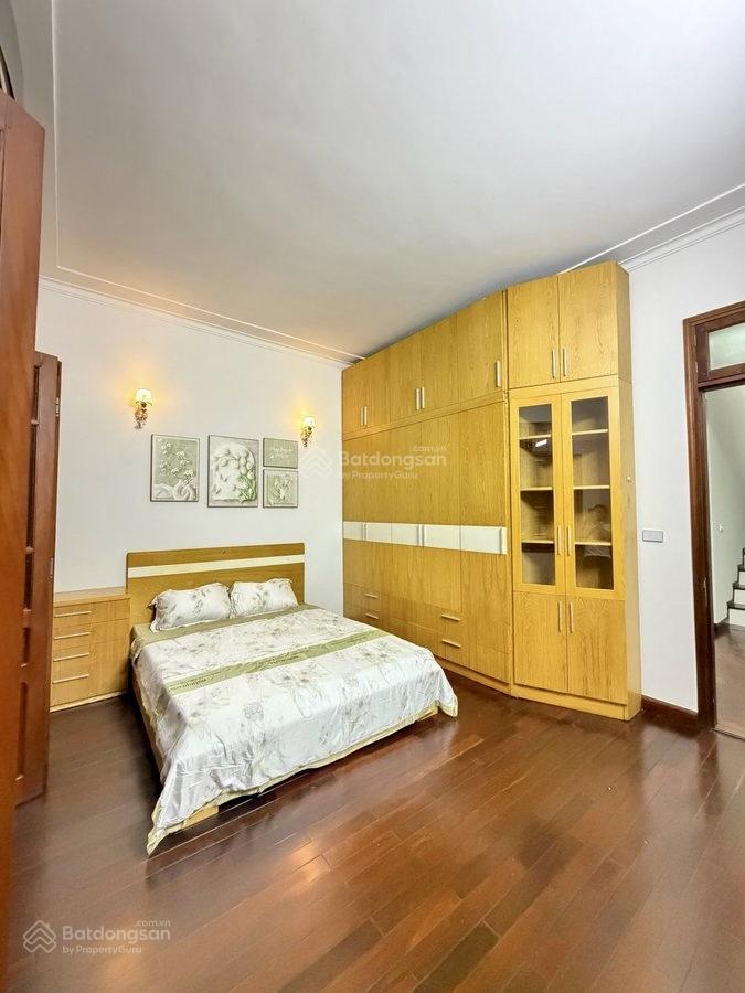 Bán nhà phân lô trần quốc hoàn, cầu giấy, 24,5 tỷ 50m 5 tầng, mt 5m, 4pn, ngõ ô tô nông