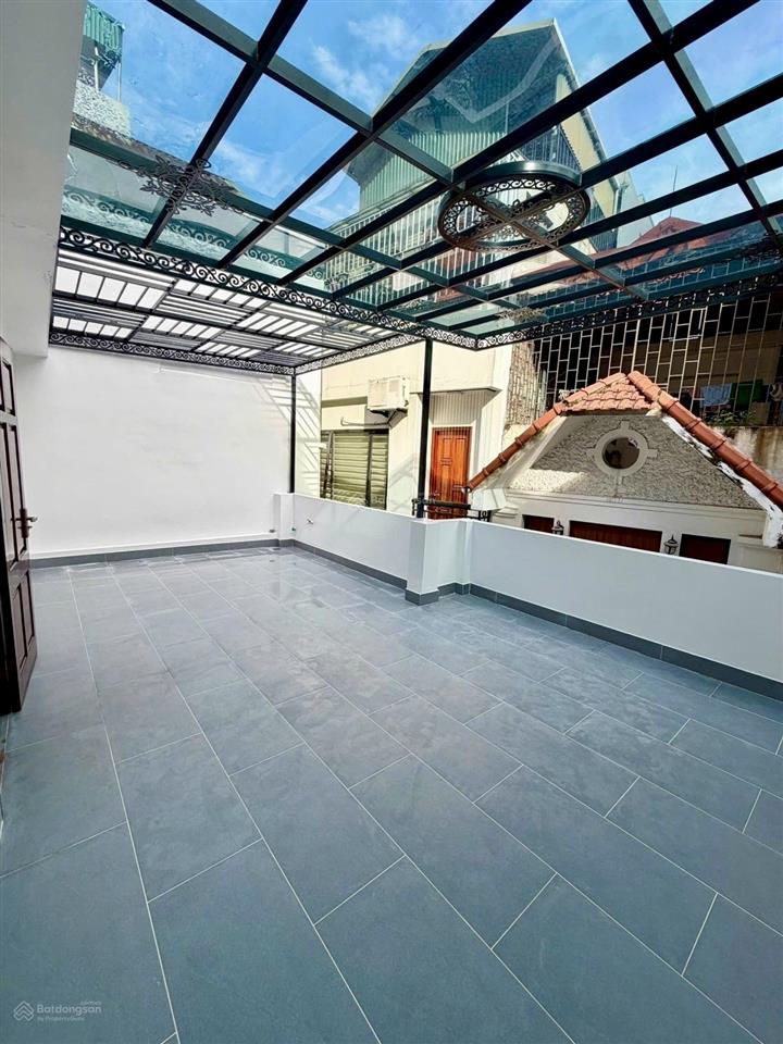 Bán nhà mới tinh hoàng ngân, thanh xuân, 17,5 tỷ 60m2 5 tầng, mt 7m, 6pn, sổ vuông, ngõ nông thoáng