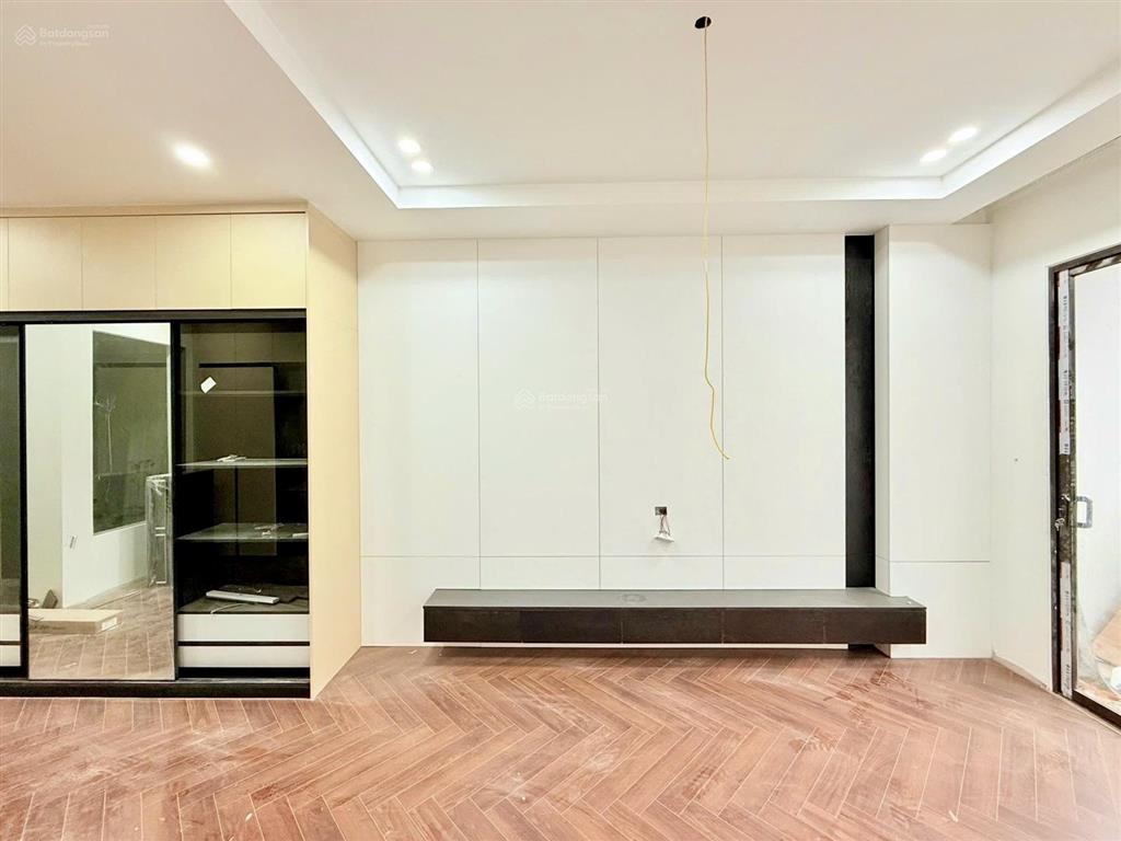 Phân lô ô tô trung kính, cầu giấy 53m2 x 7 tầng thang máy, gara ô tô, 2 thoáng, 29,5 tỷ