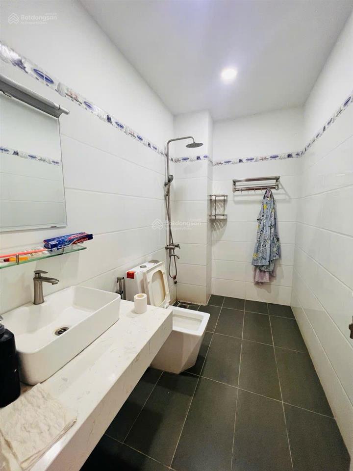 Bán nhà mt sông rô, đường tl19, 10 tỷ, làm việc trực tiếp chủ nhà, nhà đang cho thuê 15tr/th